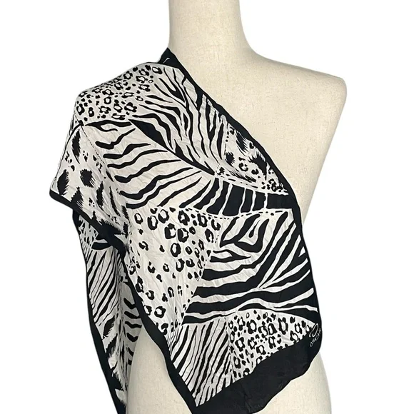 Oscar De La Renta Vintage Silk Scarf Animal print zebra leopard black white - Picture 5 of 10